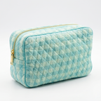 Sky Blue Quilted Men’s Travel Kit